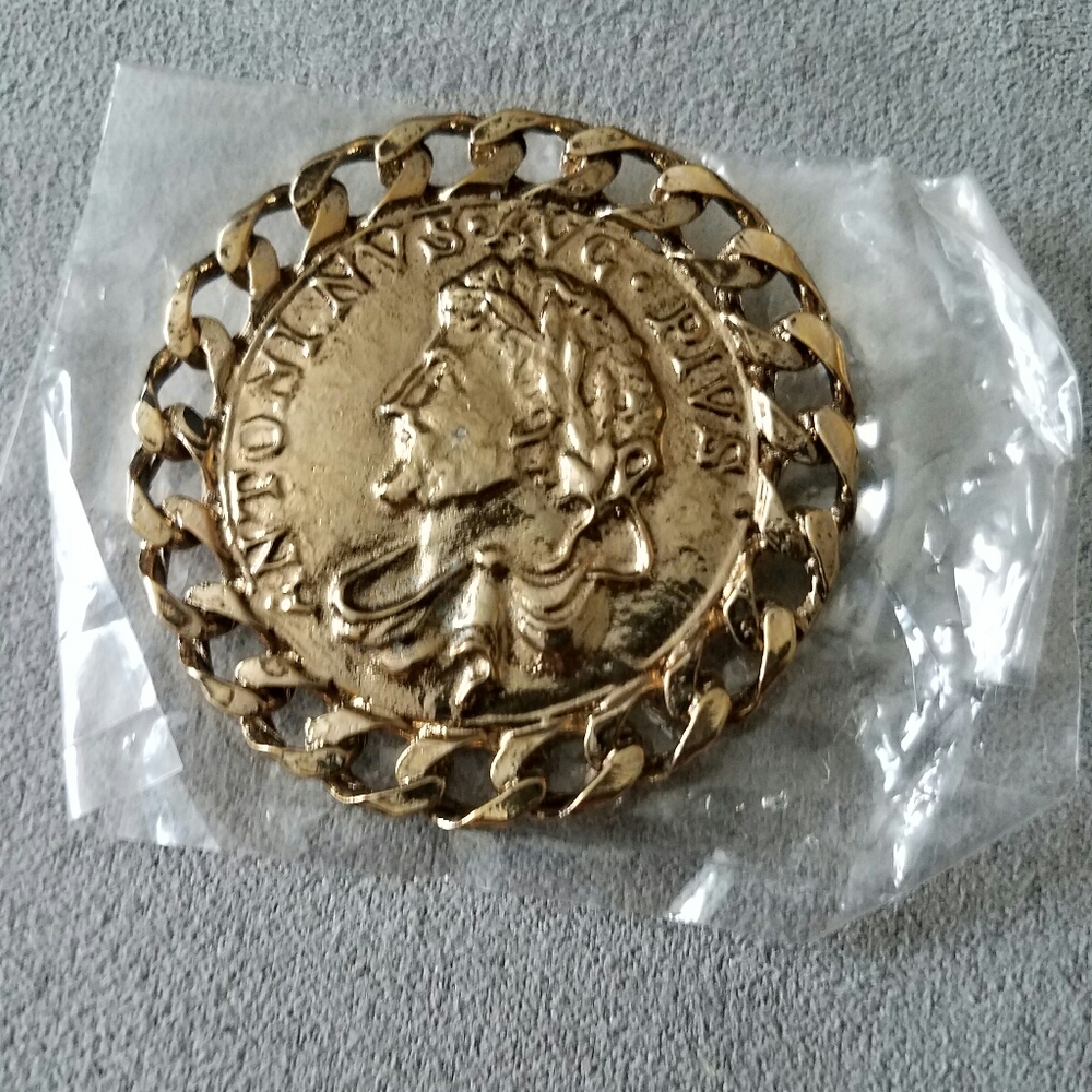 🐳 NEW VINTAGE LOT OF 9 BROOCHES PIN LAPEL BROOCH - Picture 6 of 8